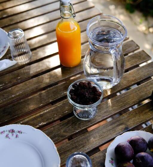 جناح مزود بتراس, La Masia Costa Brava