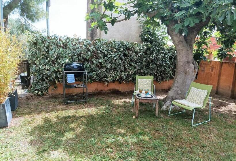 جناح مزود بتراس, La Masia Costa Brava