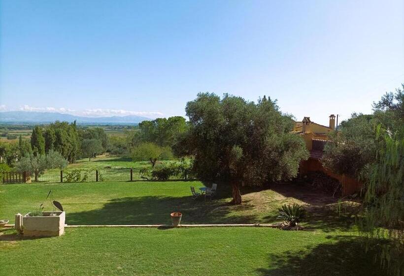 جناح مزود بتراس, La Masia Costa Brava