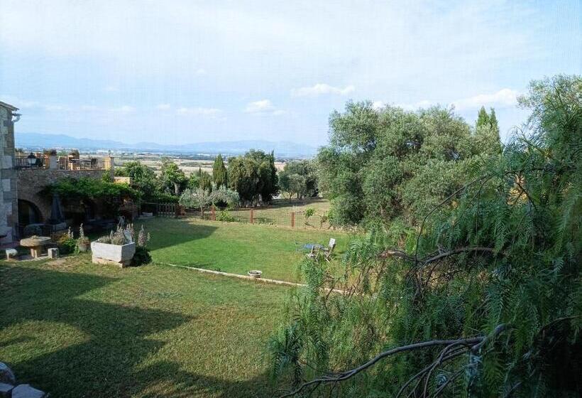 جناح مزود بتراس, La Masia Costa Brava