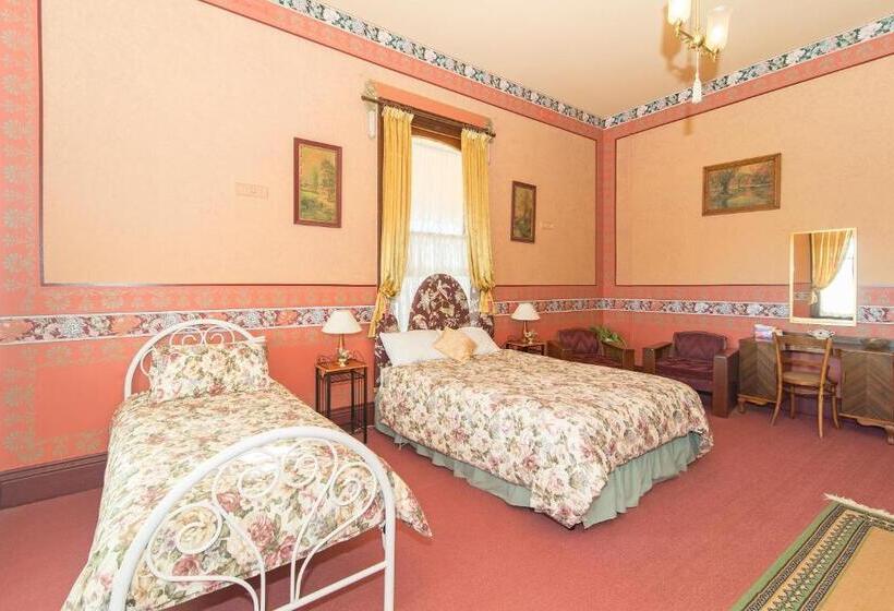 חדר סטנדרט לשלושה, Historic Stannum House