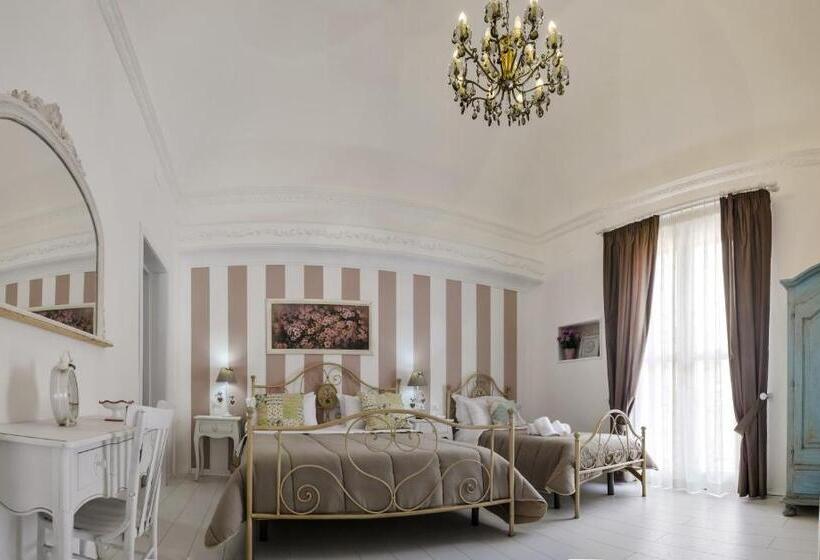 バルコニー付きスタンダードトリプルルーム, Tam Vacanze B&b