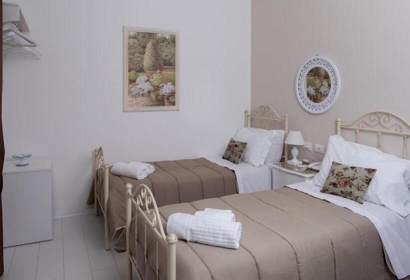 バルコニー付きスタンダードルーム, Tam Vacanze B&b