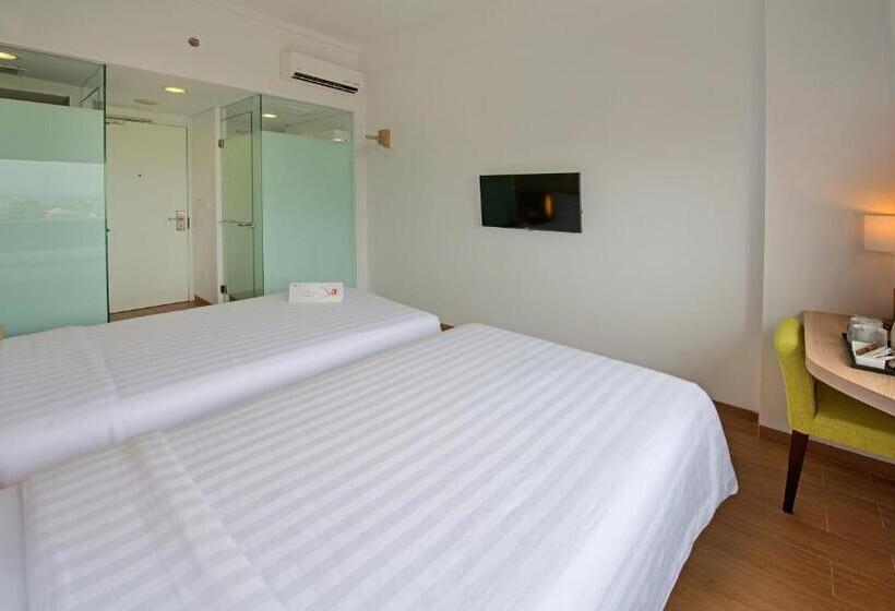 Номер Стандарт, Whiz Prime Hotel Pajajaran Bogor