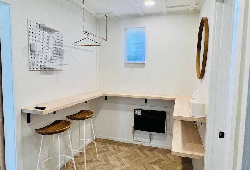 스위트, Corduroy Boutique Lodge