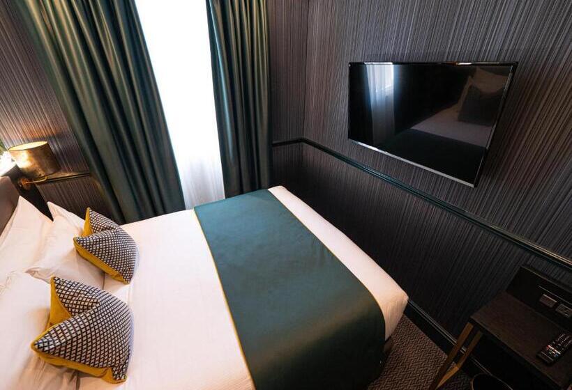 اتاق لوکس, Hyde Park Green