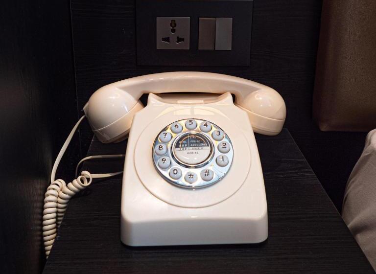 اتاق لوکس, Hyde Park Green