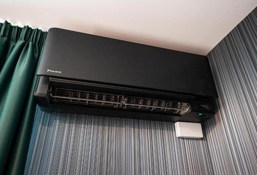 اتاق لوکس سه تخته, Hyde Park Green