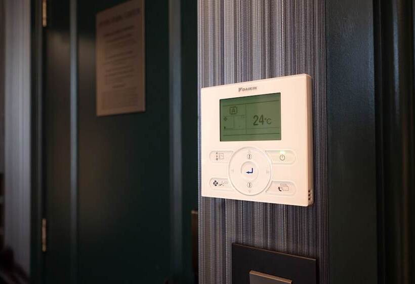 اتاق لوکس چهار تخته, Hyde Park Green