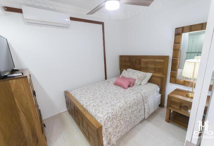 اتاق استاندارد یک نفره, Juliana