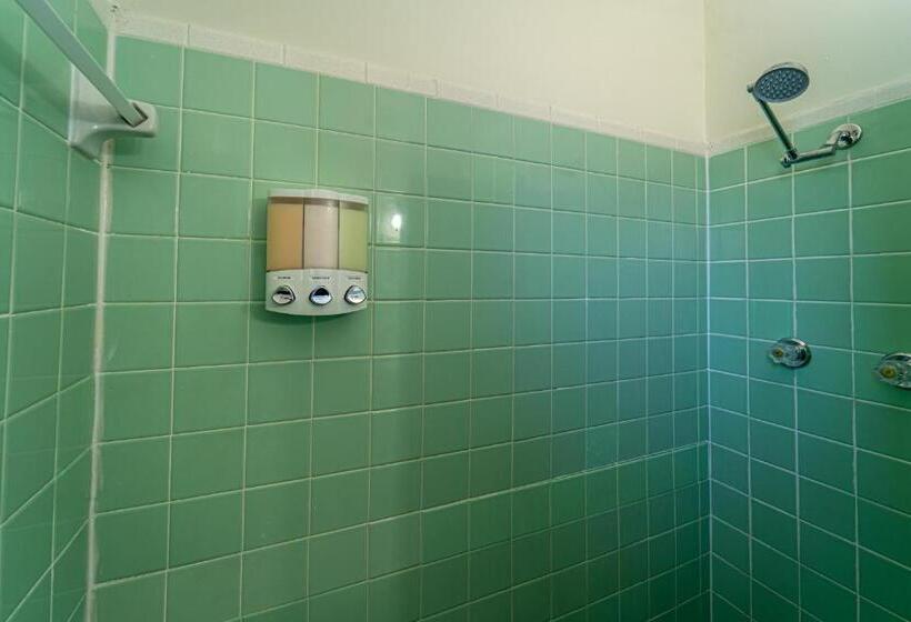 إستوديو ديلوكس, Bahama Breeze Suites