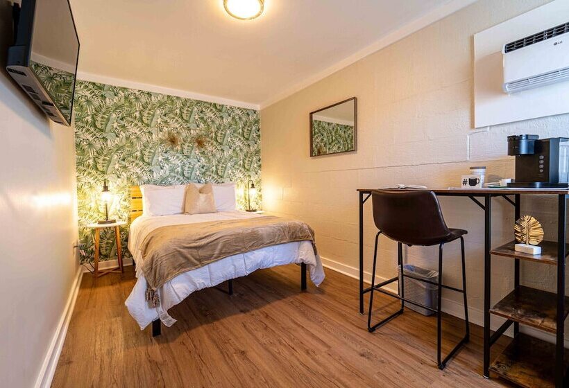 إستوديو قياسى, Bahama Breeze Suites