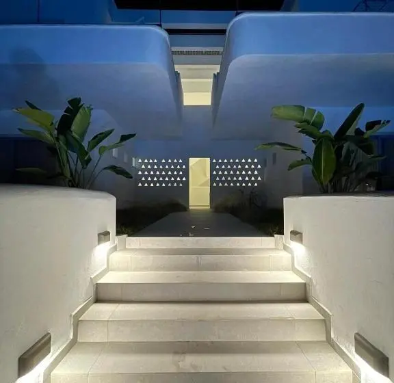 デラックススイート, Narciso Thassos Luxury Suites
