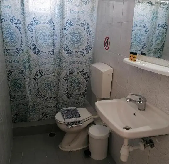 Chambre Economy, Pieria Mare
