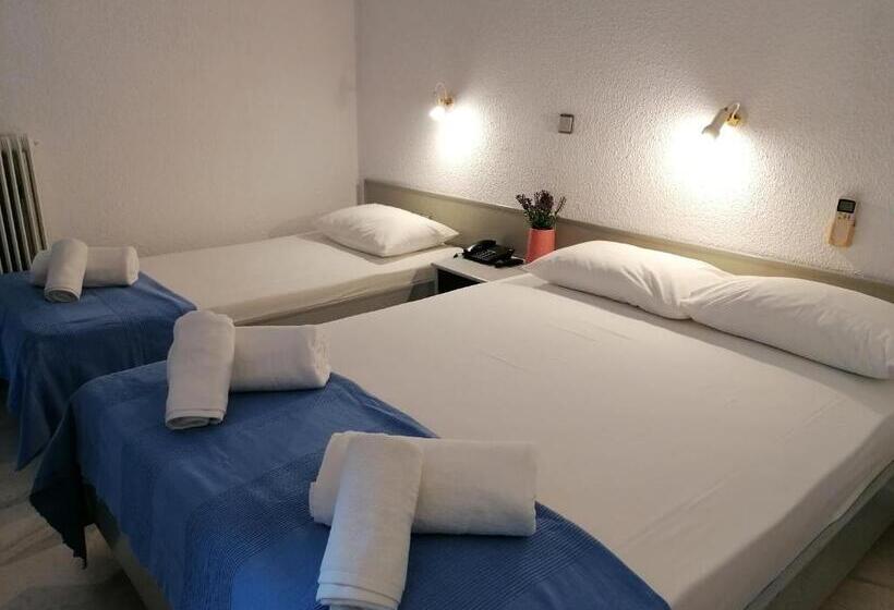 Economy Triple Room, Pieria Mare