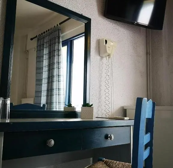 Chambre Standard Vue Ville, Pieria Mare