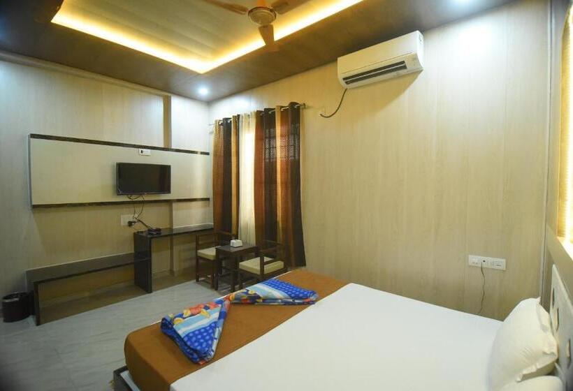 غرفة ديلوكس, R Empire Dvanagere