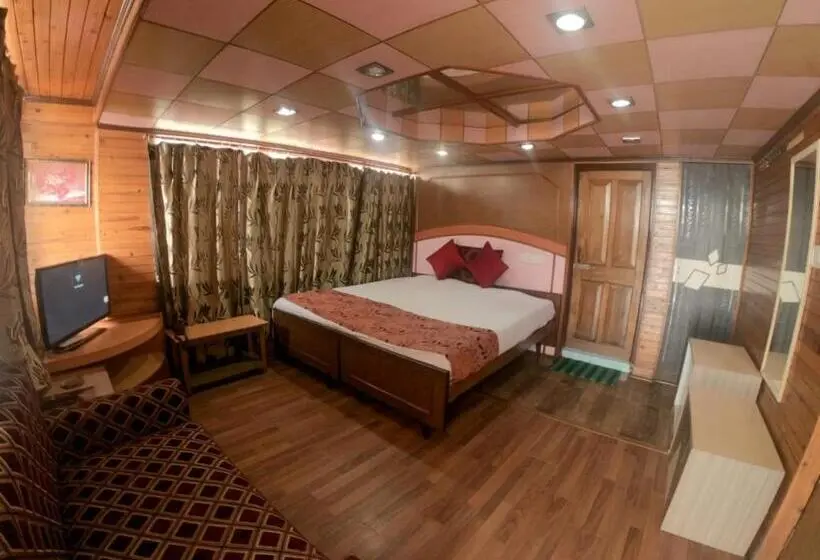 اتاق لوکس, Goroomgo Broadway Mall Road Darjeeling
