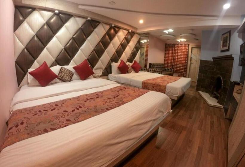 四人豪华间, Goroomgo Broadway Mall Road Darjeeling