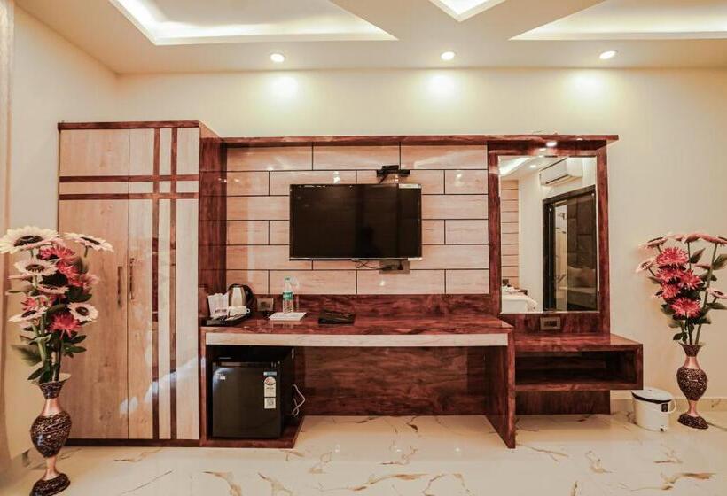 豪华房间, Royal Gitanjali Resorts And Spa