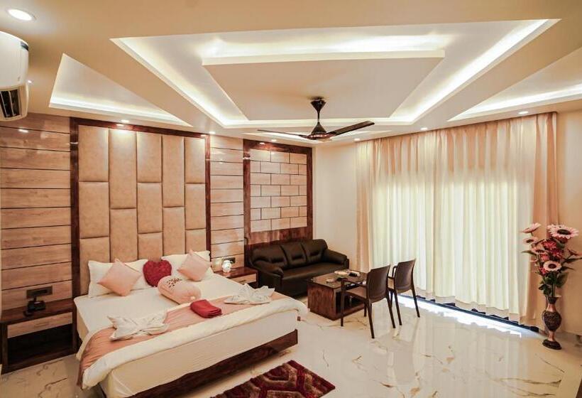 豪华房间, Royal Gitanjali Resorts And Spa