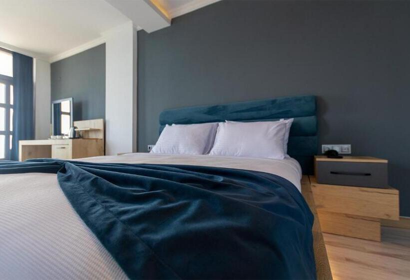 豪华房间, Sunrise