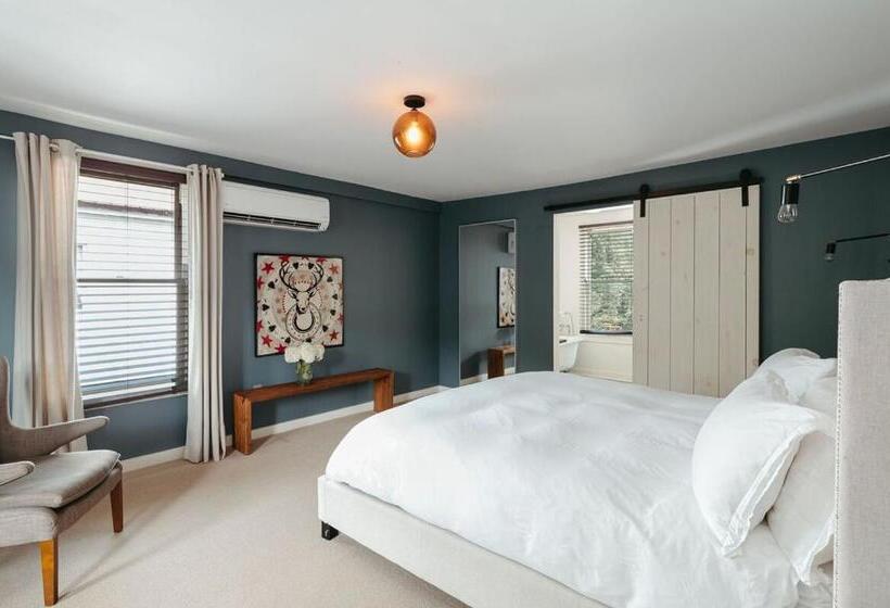 キングサイズベッドのデラックスルーム, The North Branch Inn