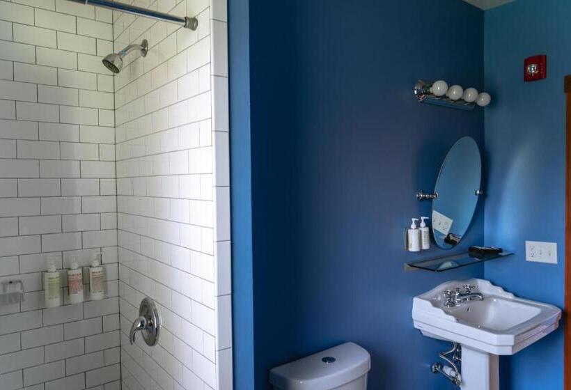 スタンダードルーム, The North Branch Inn