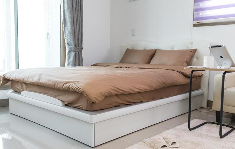 标准间, Hongcheon Tteul Pension