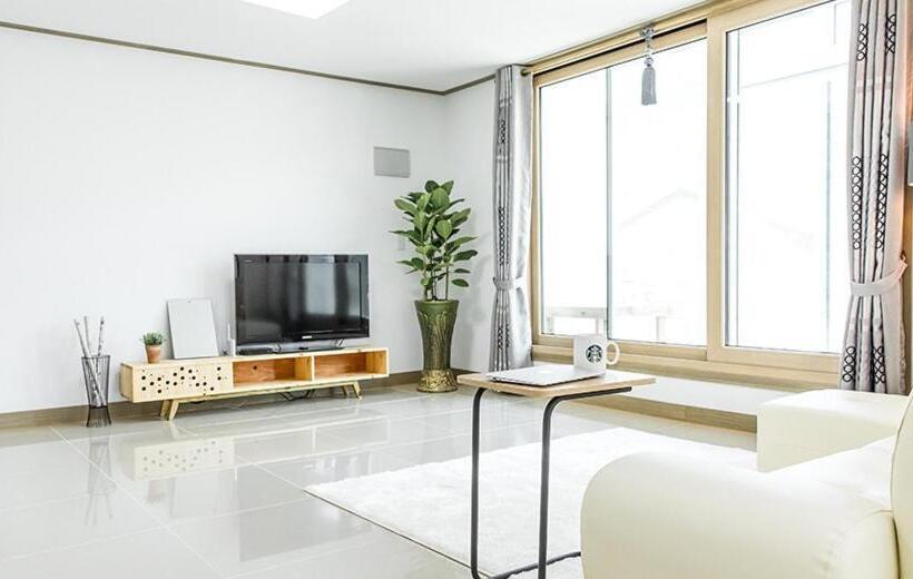 四人标准间, Hongcheon Tteul Pension