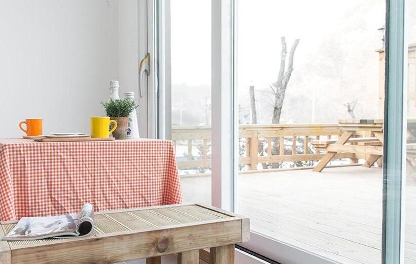 Четырехместный Номер Стандарт, Hongcheon Tteul Pension