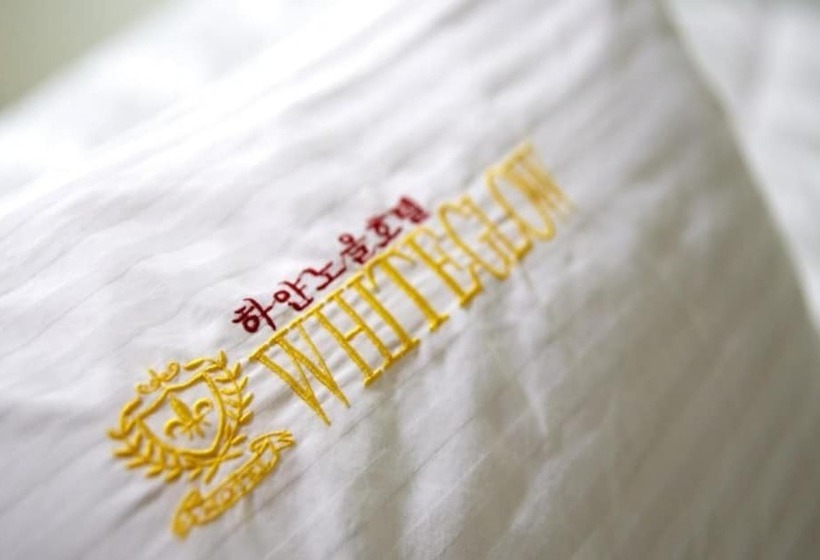 Chambre Standard Vue Mer, Goheung Hayan Noeul