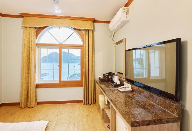 Chambre Standard Vue Mer, Goheung Hayan Noeul