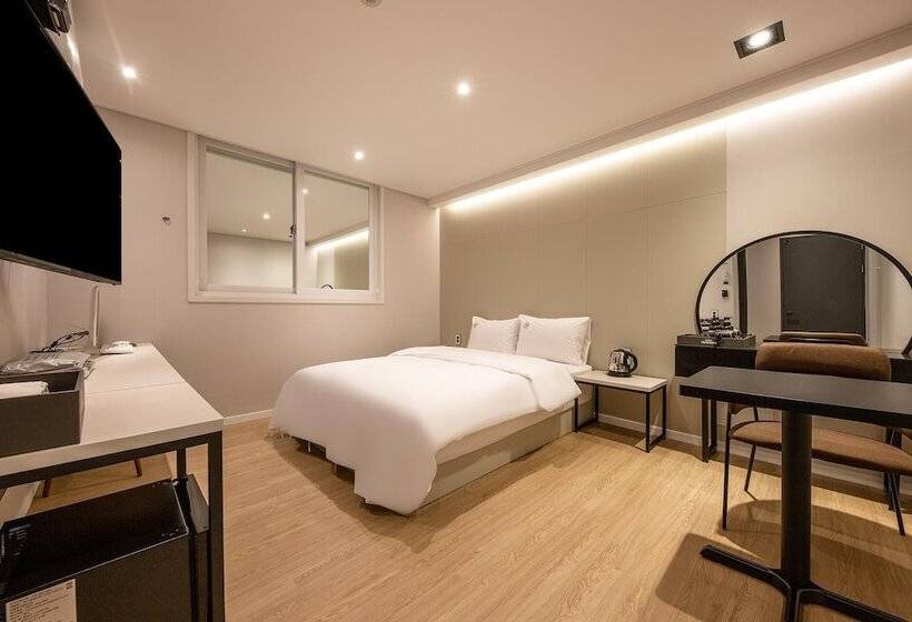 スタンダードルーム, Venesian