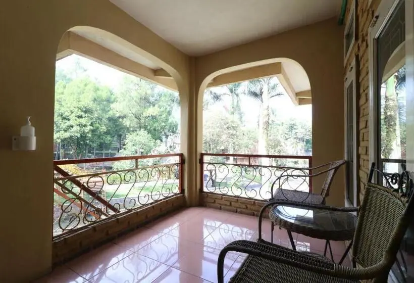 Familienzimmer, Kampung Pa Go Resort