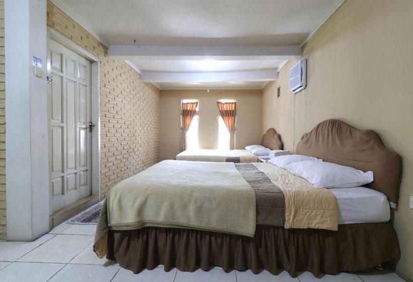 패밀리 룸, Kampung Pa Go Resort