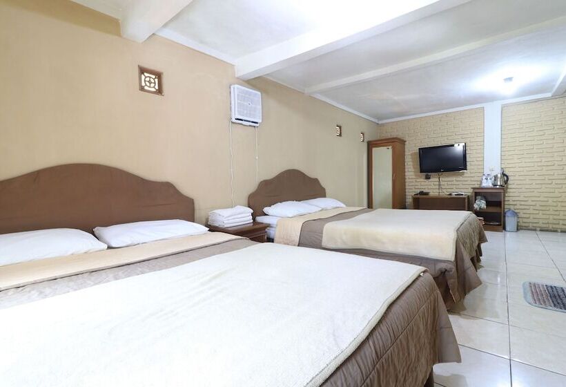 패밀리 룸, Kampung Pa Go Resort