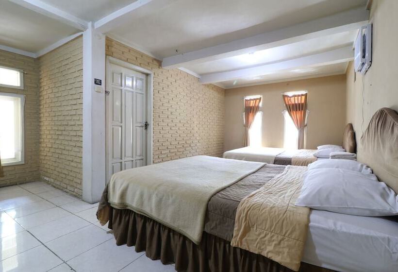 패밀리 룸, Kampung Pa Go Resort