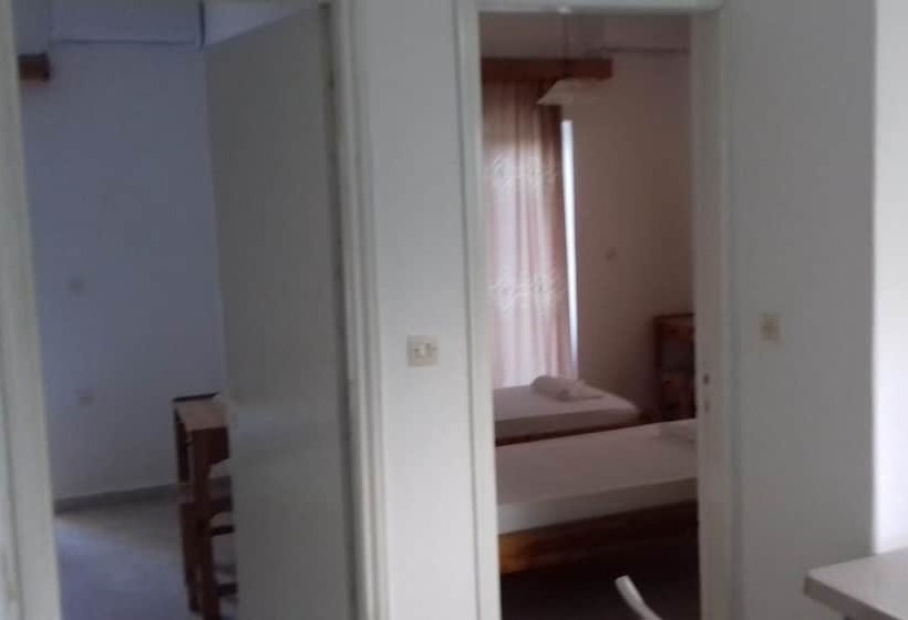 ファミリールーム, Full House Kavos