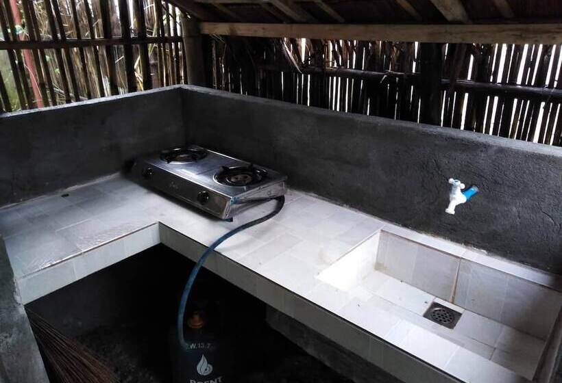 ‫فيلا غرفة نوم واحدة, Camp Rofelio Surfing Beach Resort