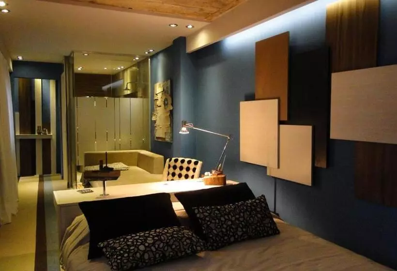 سوییت, Ambit Boulevard Hotel Boutique