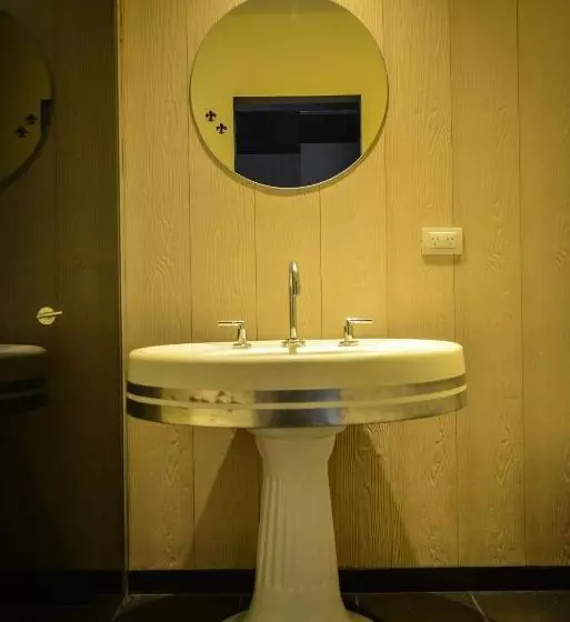 اتاق لوکس, Ambit Boulevard Hotel Boutique