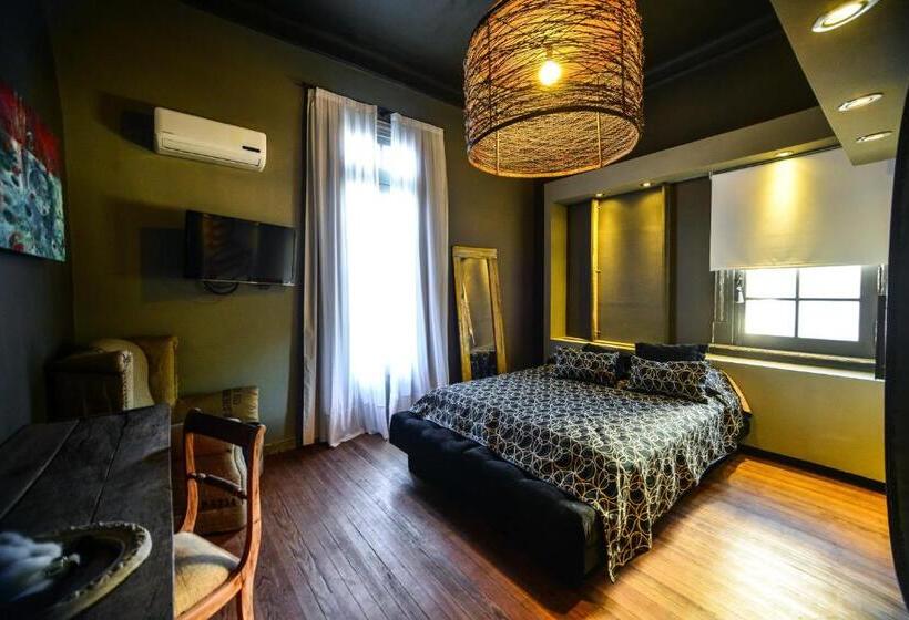 اتاق لوکس, Ambit Boulevard Hotel Boutique