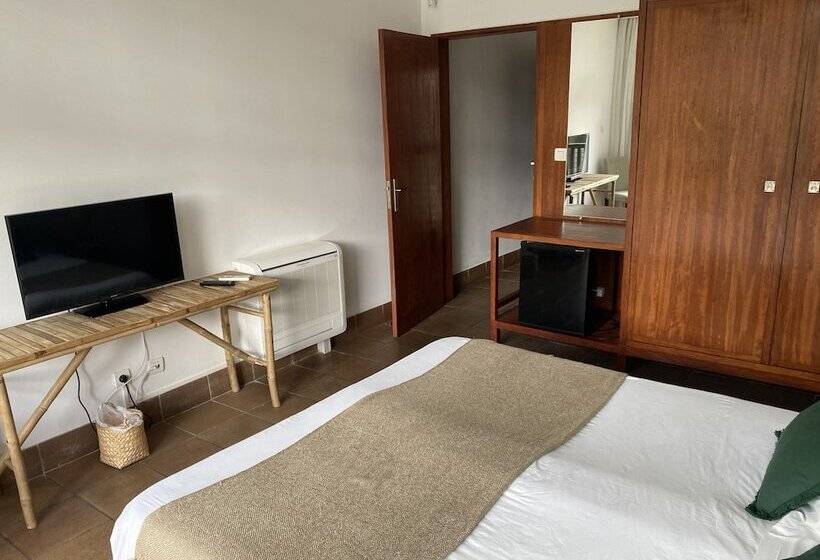 غرفة قياسية مطلّة علي النهر, Alamal River Club