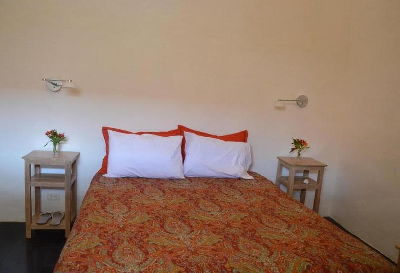 Quarto Deluxe, Casa Oniri Hotel Boutique