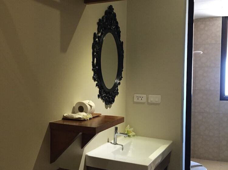 غرفة إقتصادية, At Samui Boutique