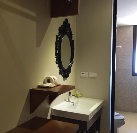 غرفة ديلوكس سرير كينج, At Samui Boutique