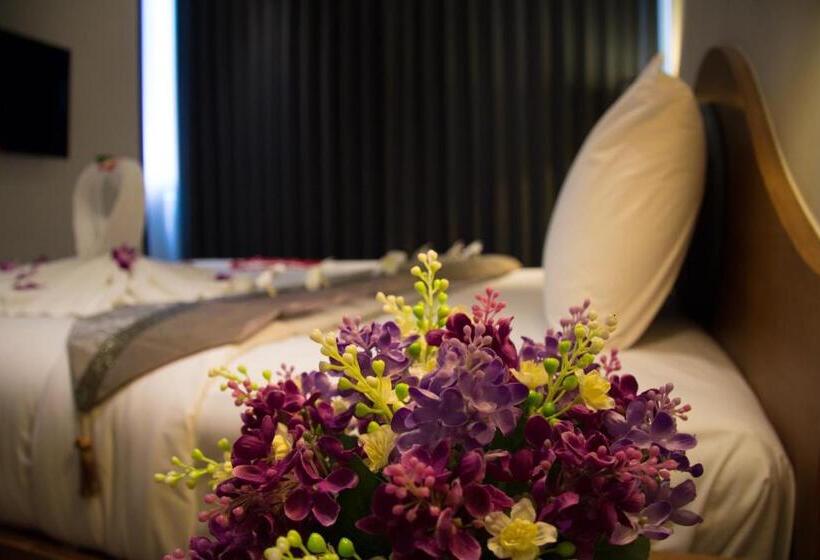 غرفة ديلوكس سرير كينج, At Samui Boutique