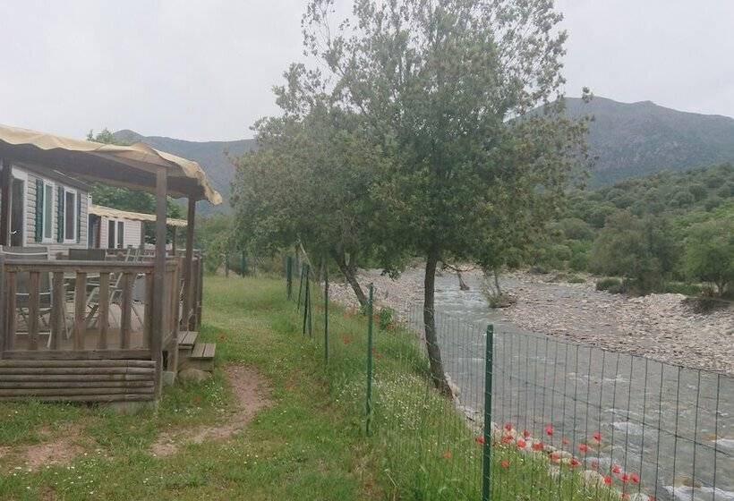 3ベッドルームハウス, E Canicce