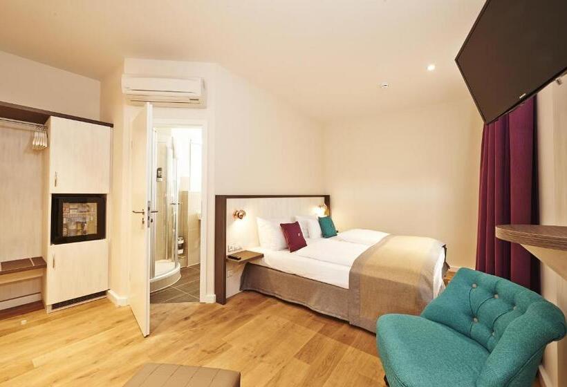 Habitación Estándar, Elch Boutique